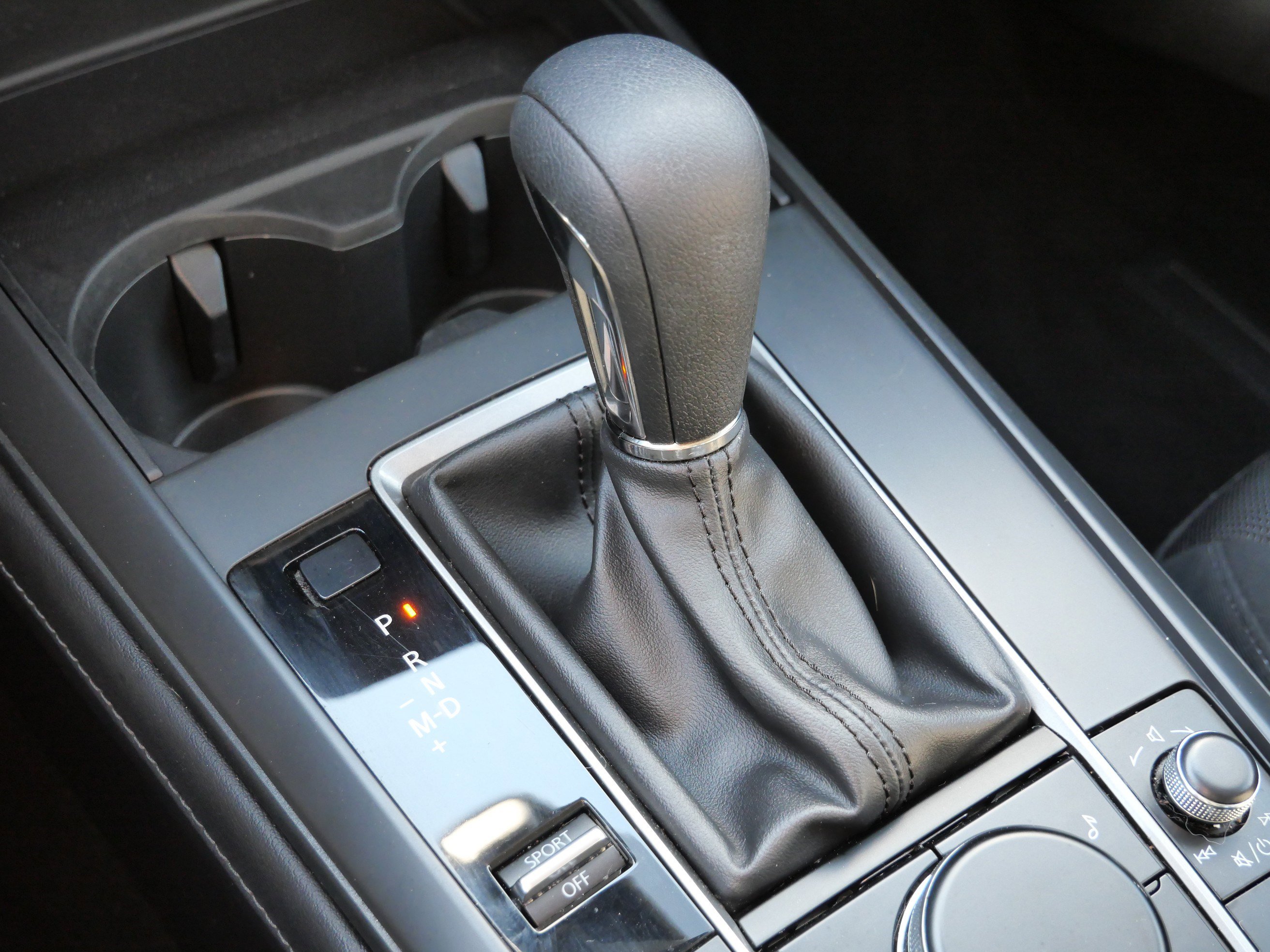 Used 2023 MAZDA CX-30 AWD 2.5 S image 25