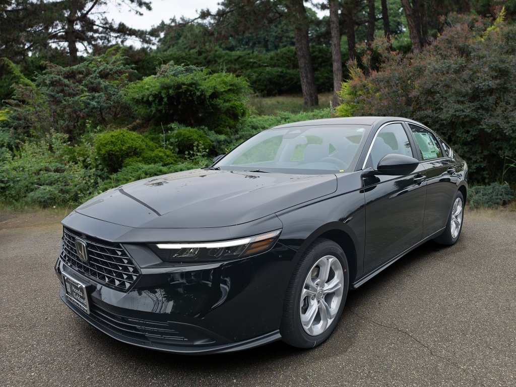 New 2026 Honda Accord LX image 3
