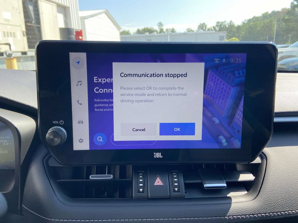Used 2023 Toyota RAV4 Limited FWD image 25