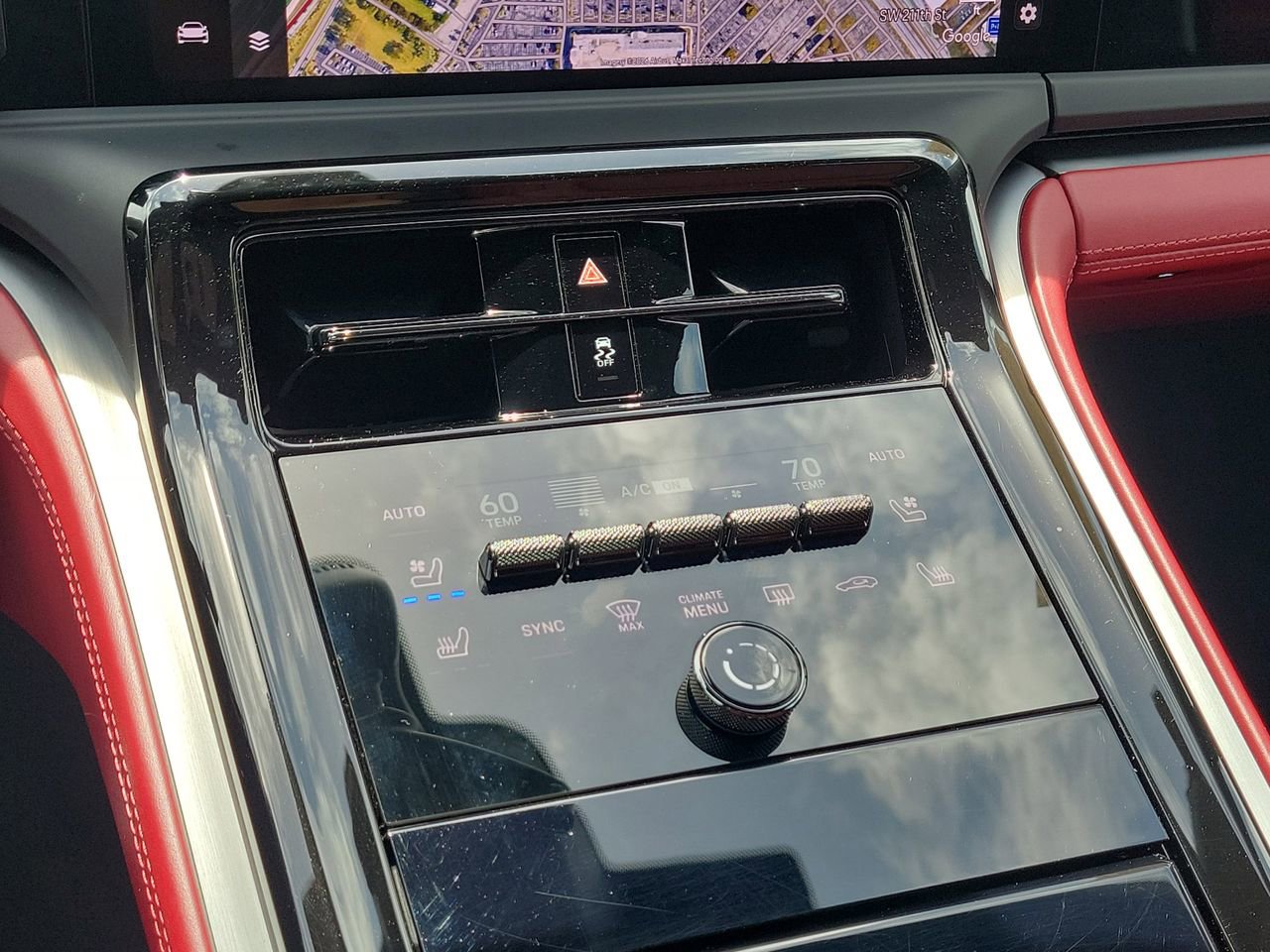 Used 2024 Porsche Panamera 4 AWD/4WD image 19