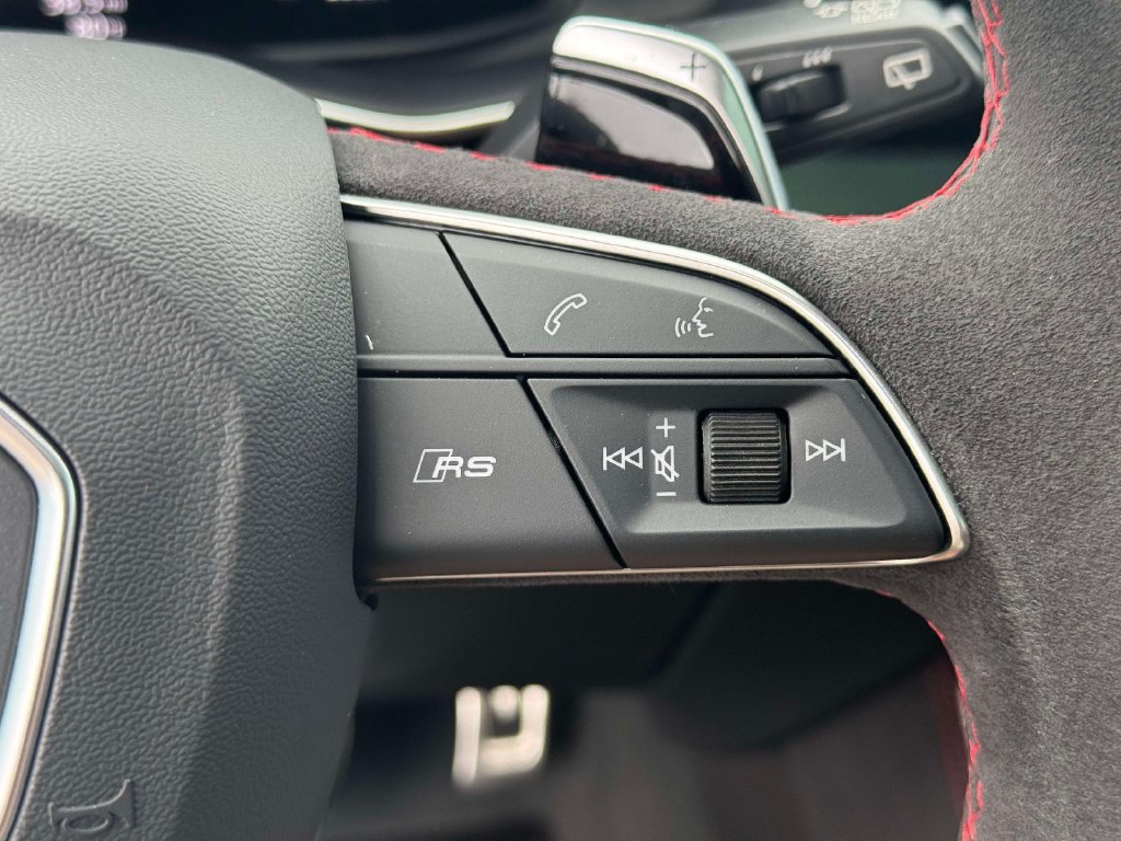 Used 2025 Audi RS Q8 performance AWD/4WD image 22