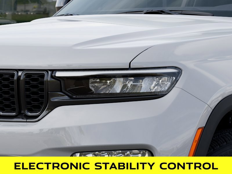 New 2025 Jeep Grand Cherokee Limited w/ Black Appearance Package AWD/4WD image 10