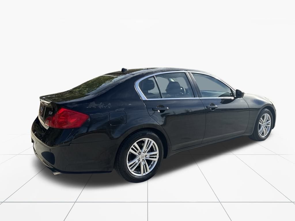 Used 2013 INFINITI G37 Journey w/ Premium Pkg image 9