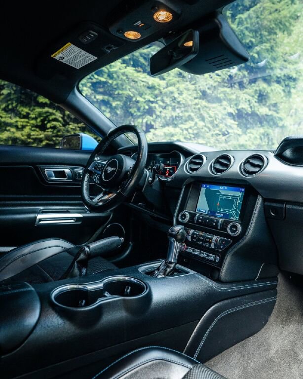 Used 2022 Ford Mustang GT Premium w/ Equipment Group 401A image 16