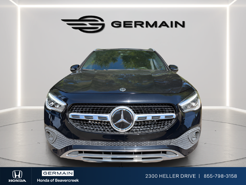 Used 2021 Mercedes-Benz GLA 250 4MATIC w/ Premium Package image 3