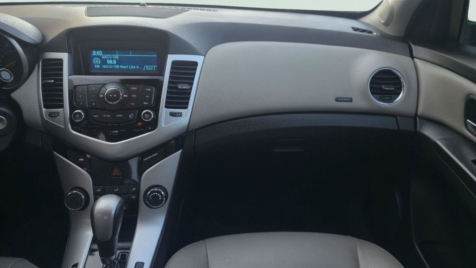 Used 2016 Chevrolet Cruze LS FWD image 21
