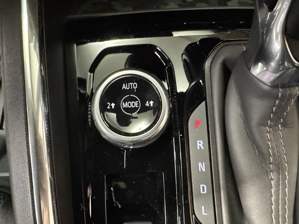 New 2026 GMC Canyon Elevation AWD/4WD image 13