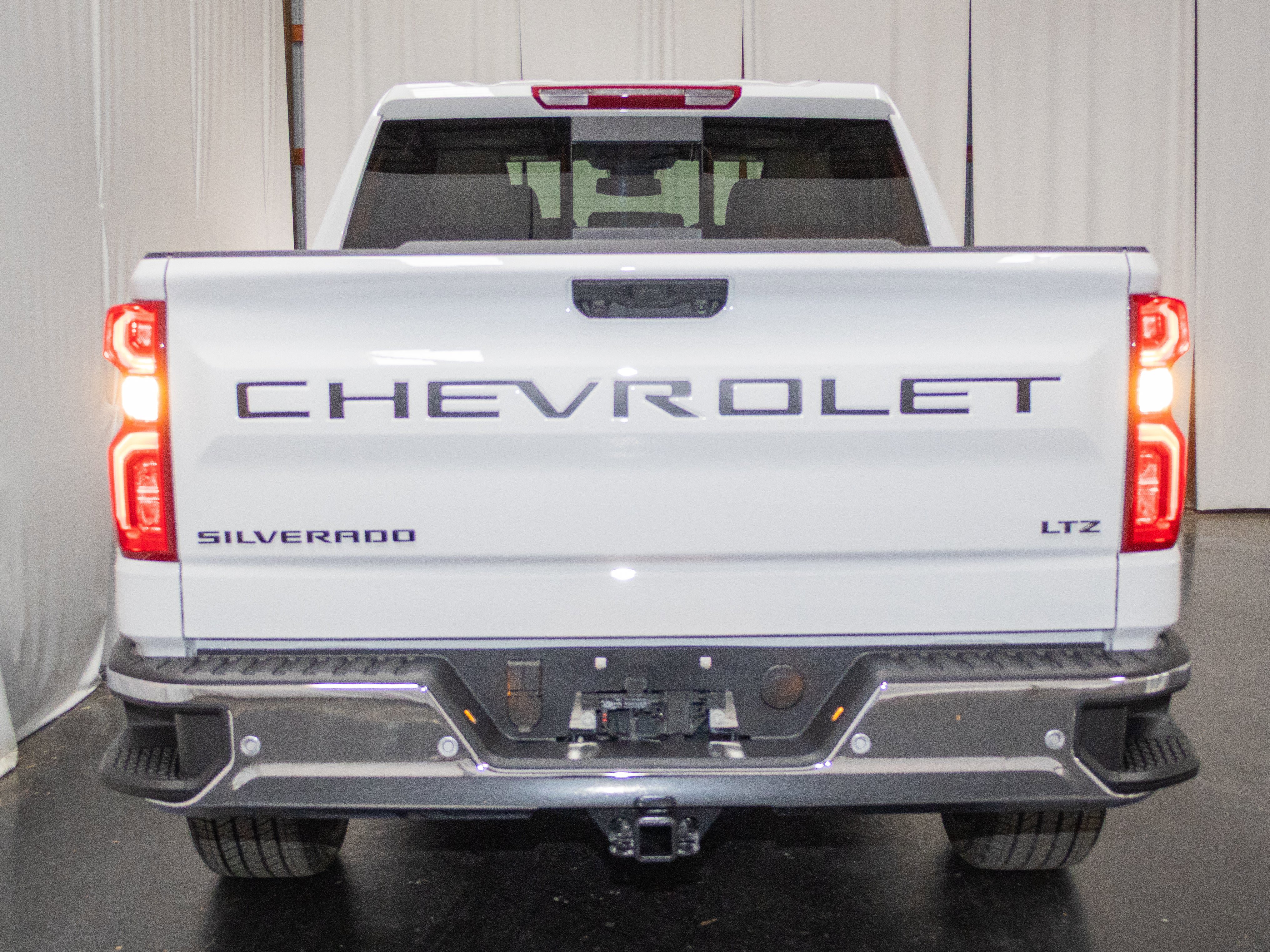 New 2026 Chevrolet Silverado 1500 LTZ w/ LTZ Premium Package image 3