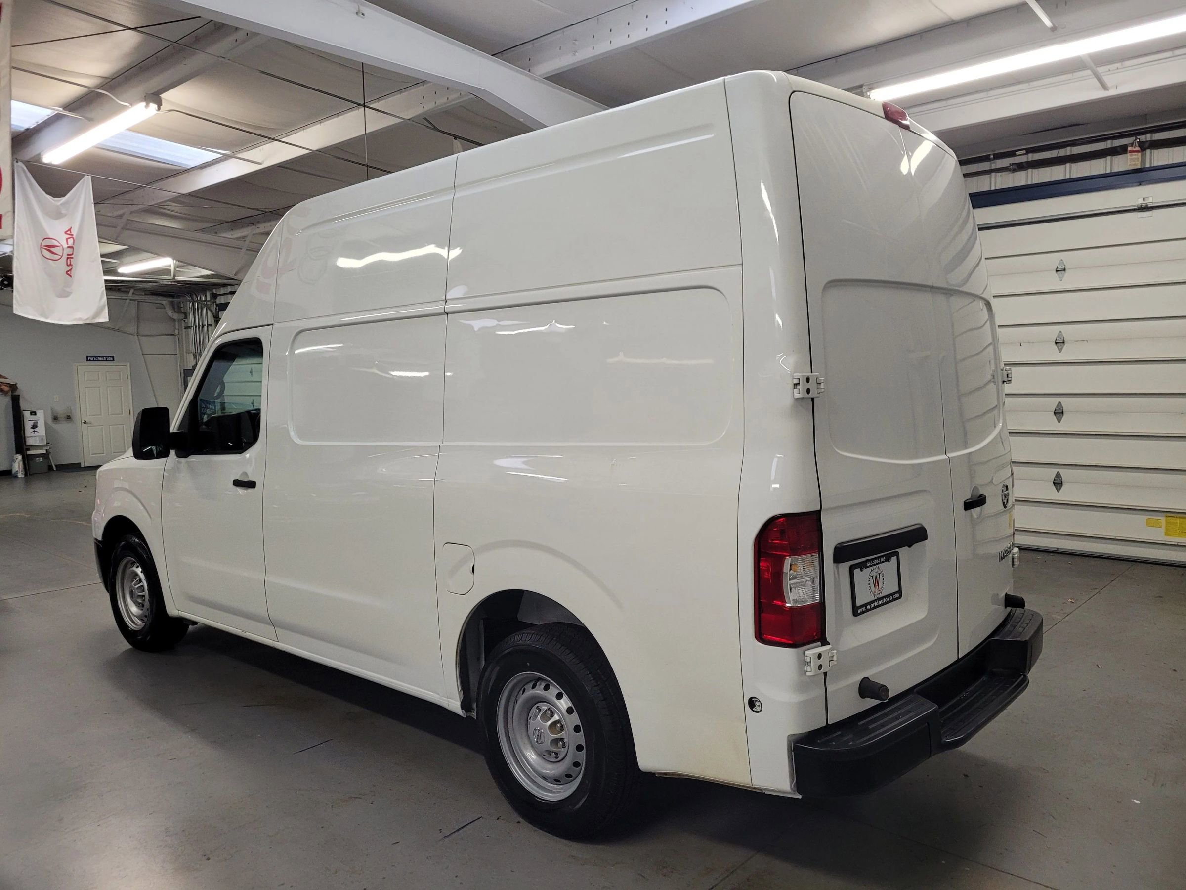 Used 2019 Nissan NV 2500 S image 4