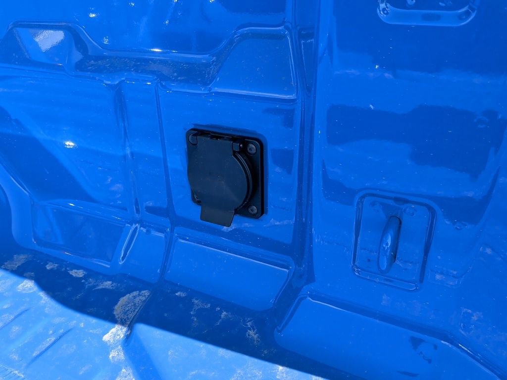 New 2026 GMC Canyon Elevation w/ Convenience Package image 40