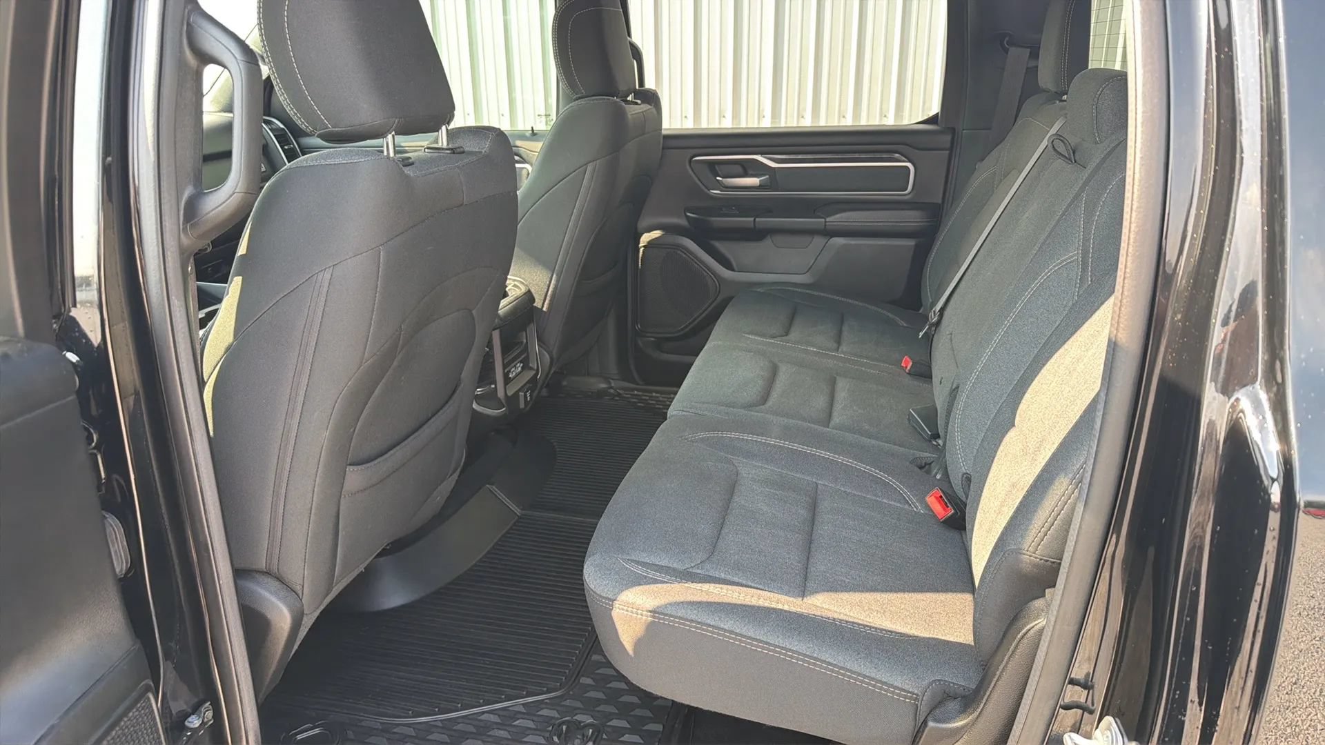 Used 2020 RAM 1500 Big Horn AWD/4WD image 17