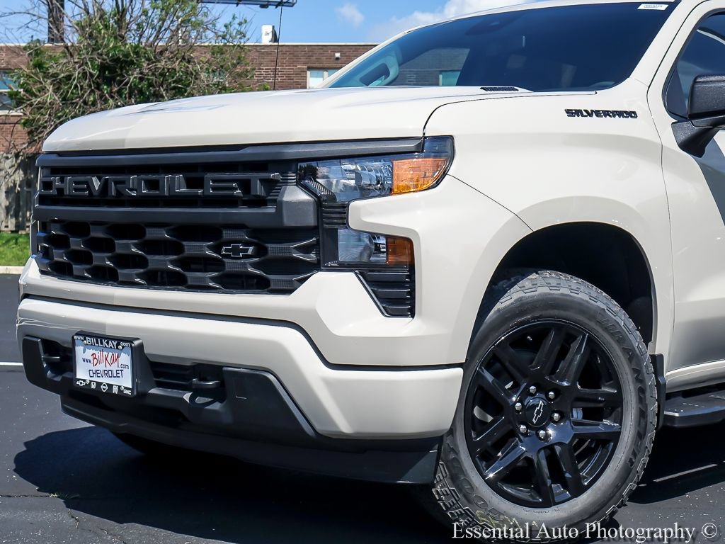 New 2026 Chevrolet Silverado 1500 Custom w/ LPO, Dark Essentials Package AWD/4WD image 3