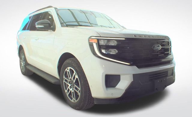 Used 2025 Ford Expedition Active AWD/4WD image 10