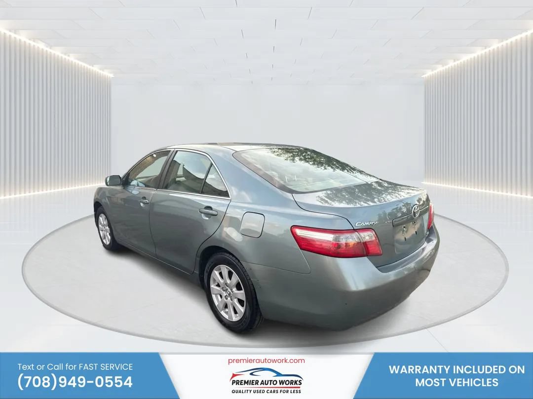 Used 2007 Toyota Camry XLE FWD image 7