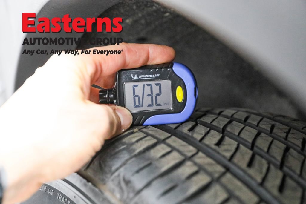 Used 2023 Hyundai Santa Fe SEL w/ Premium Package image 27