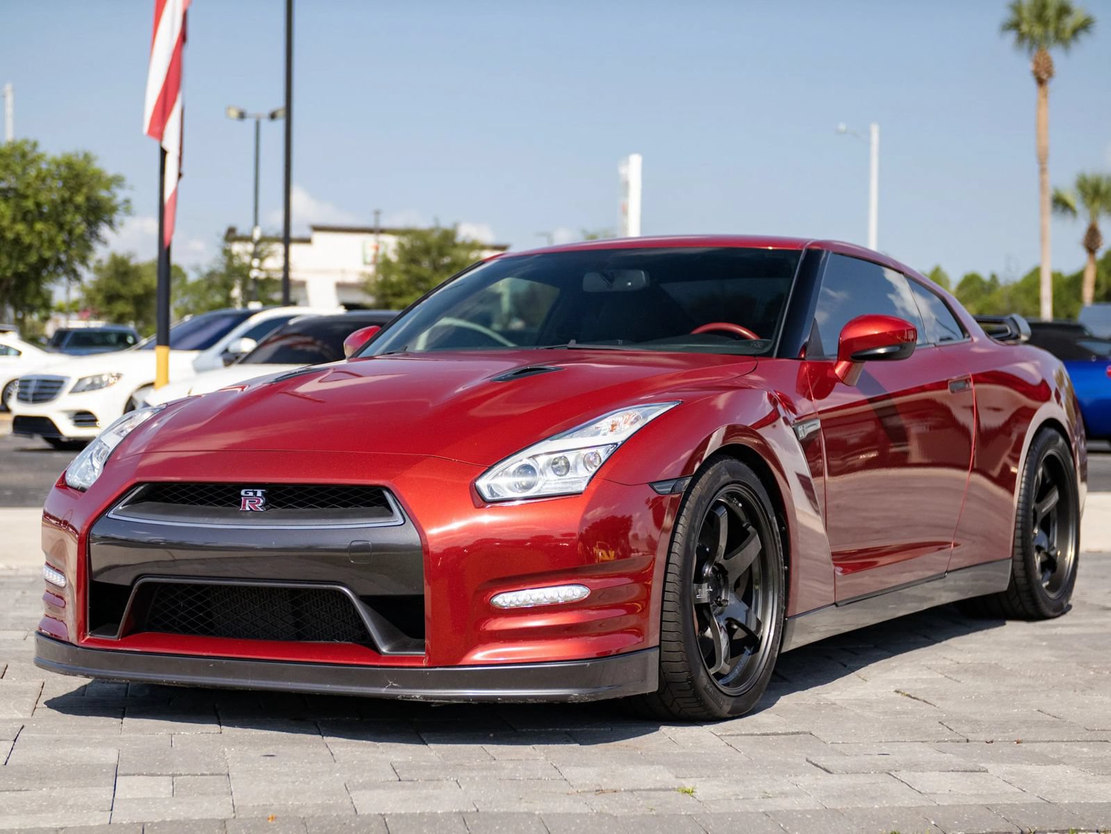 Used 2015 Nissan GT-R Black Edition AWD/4WD image 8