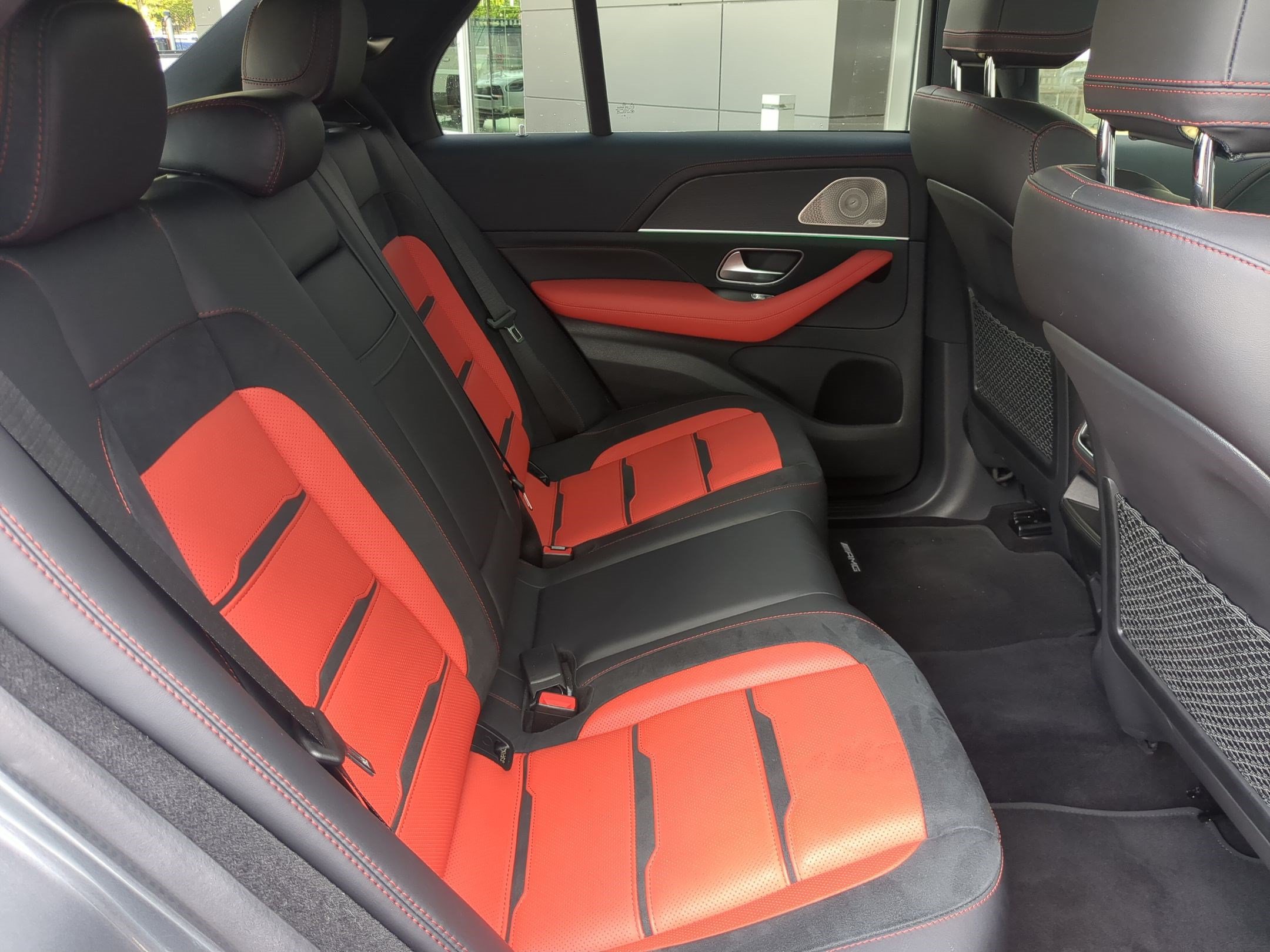 Used 2024 Mercedes-Benz GLE 53 AMG 4MATIC image 31