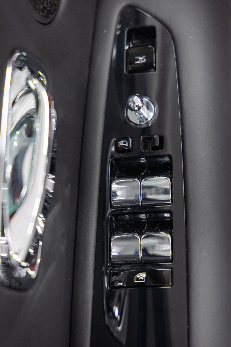 Certified 2025 Rolls-Royce Ghost Black Badge image 39