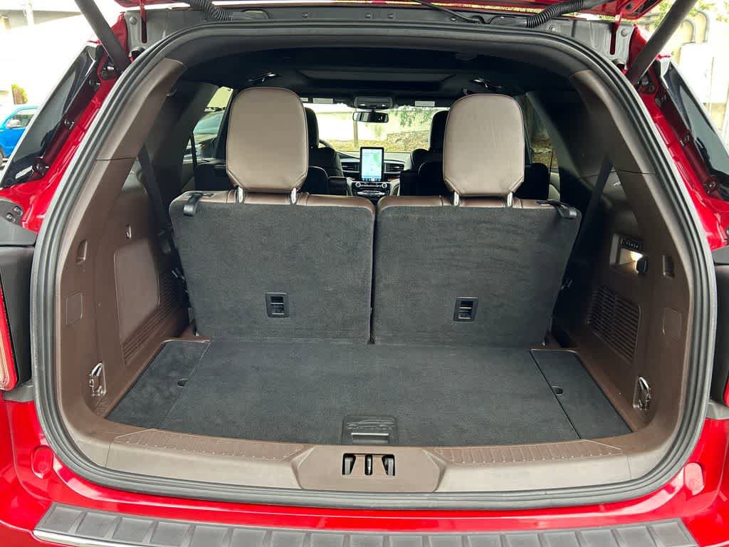 Used 2024 Ford Explorer King Ranch w/ Technology Package AWD/4WD image 21