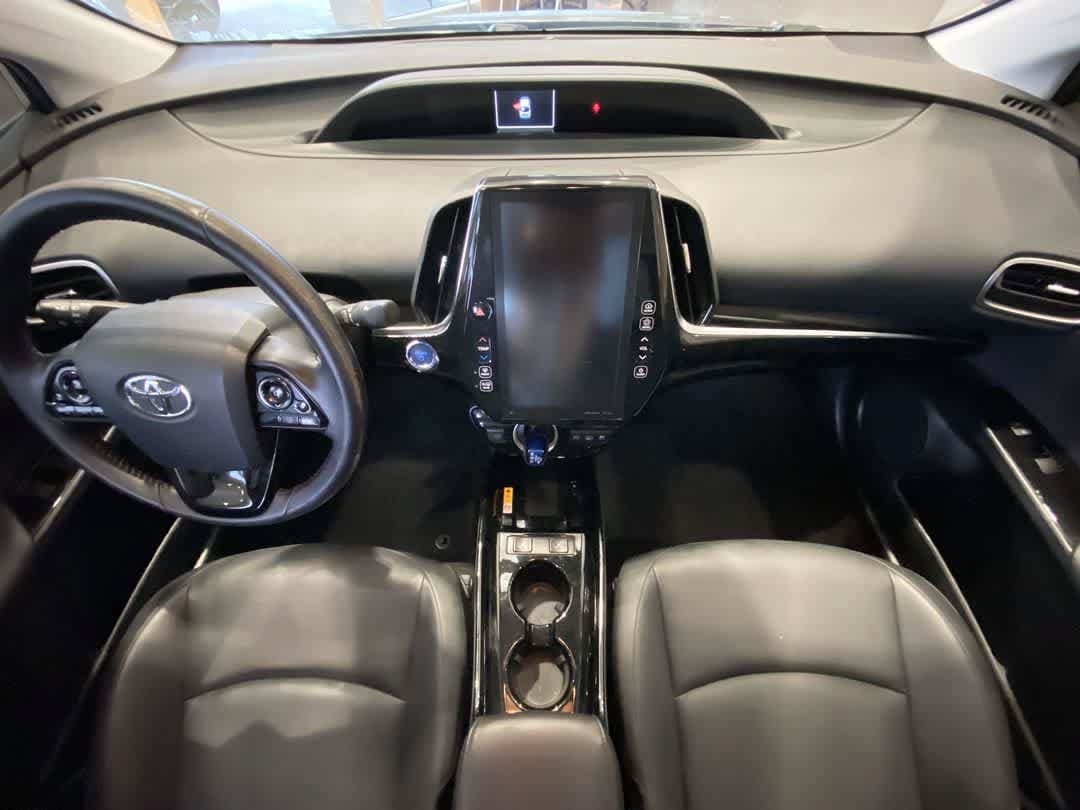 Used 2022 Toyota Prius Prime XLE FWD image 24