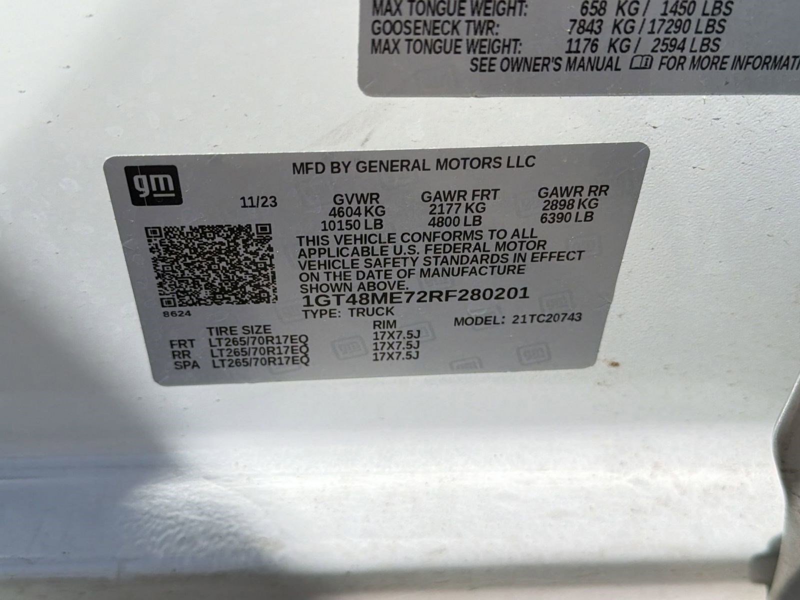 Used 2024 GMC Sierra 2500 SLE w/ SLE Value Package; image 21