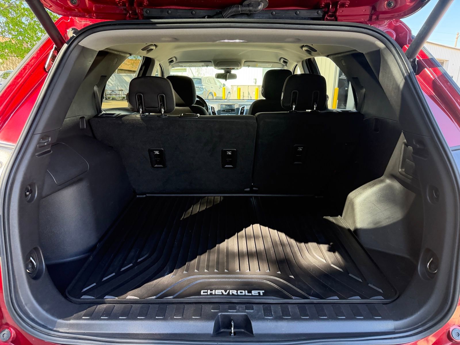Used 2019 Chevrolet Equinox LT image 34