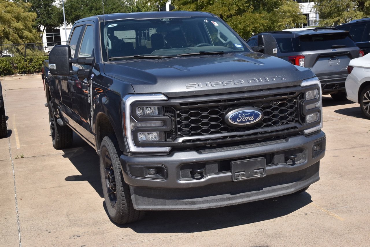 Used 2026 Ford F250 XL w/ STX Appearance Package AWD/4WD image 4