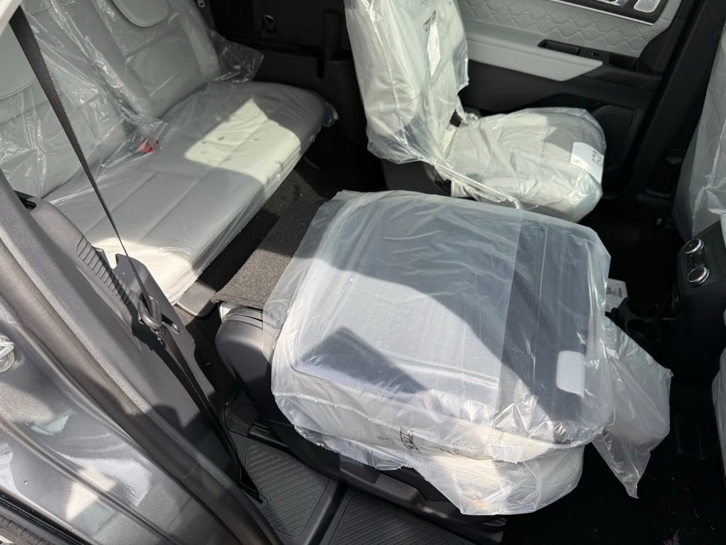 New 2026 Ford Explorer Platinum AWD/4WD image 61