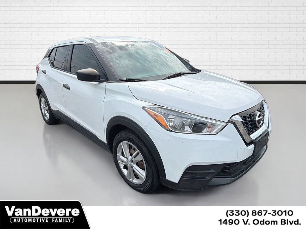 Used 2020 Nissan Kicks S