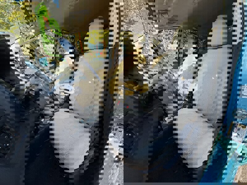 Used 2015 Nissan Versa Note SV image 17