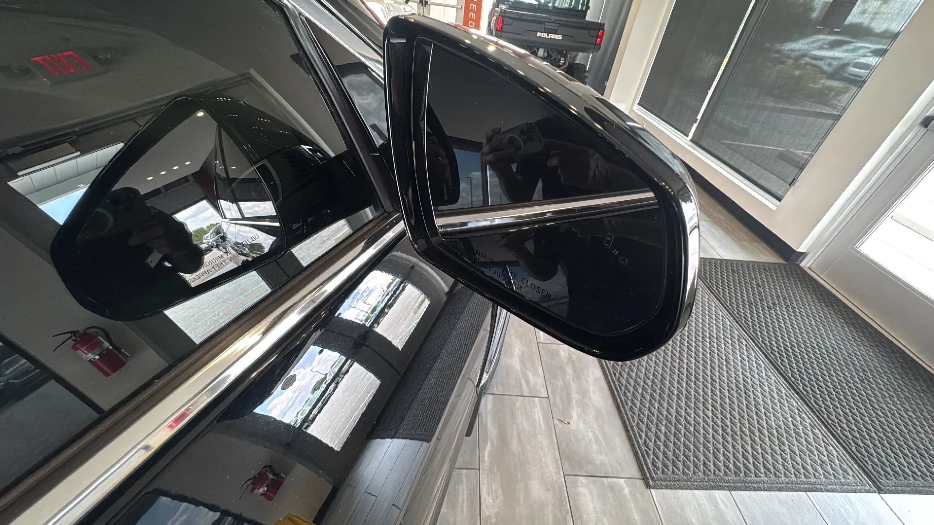 Used 2016 Cadillac SRX Premium FWD image 69