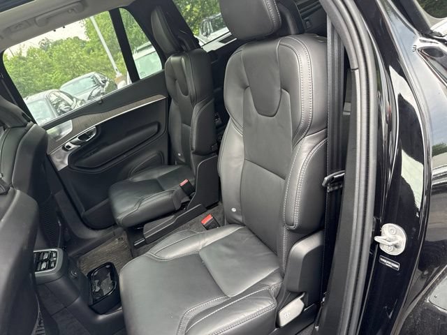 Used 2025 Volvo XC90 T8 Ultra w/ Protection Package Premier AWD/4WD image 18