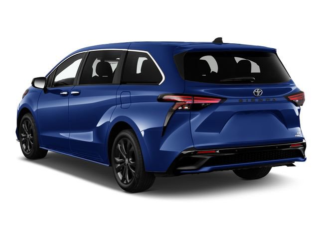 Used 2025 Toyota Sienna XSE FWD image 2