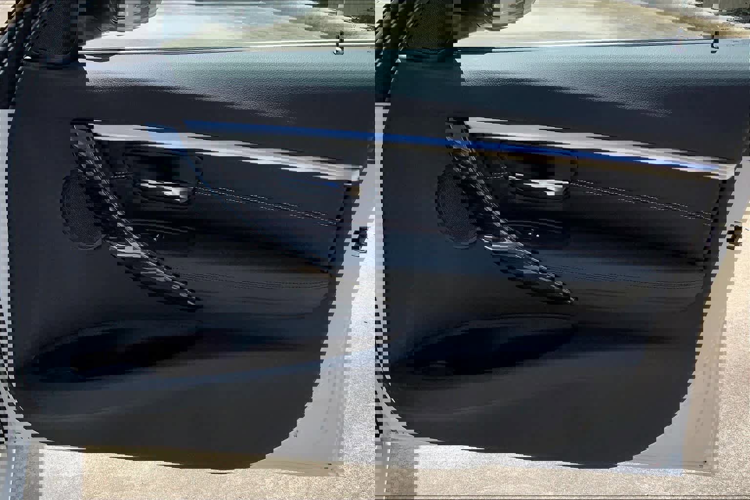 Used 2018 BMW 330i Sedan image 26