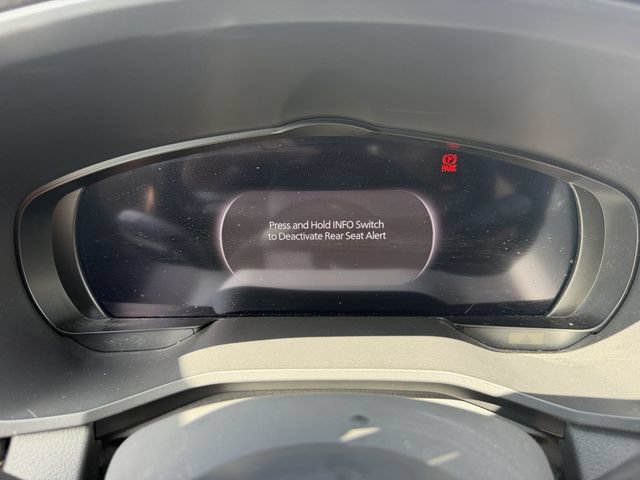 Used 2024 MAZDA CX-90 Plug-In Hybrid w/ Preferred AWD/4WD image 18