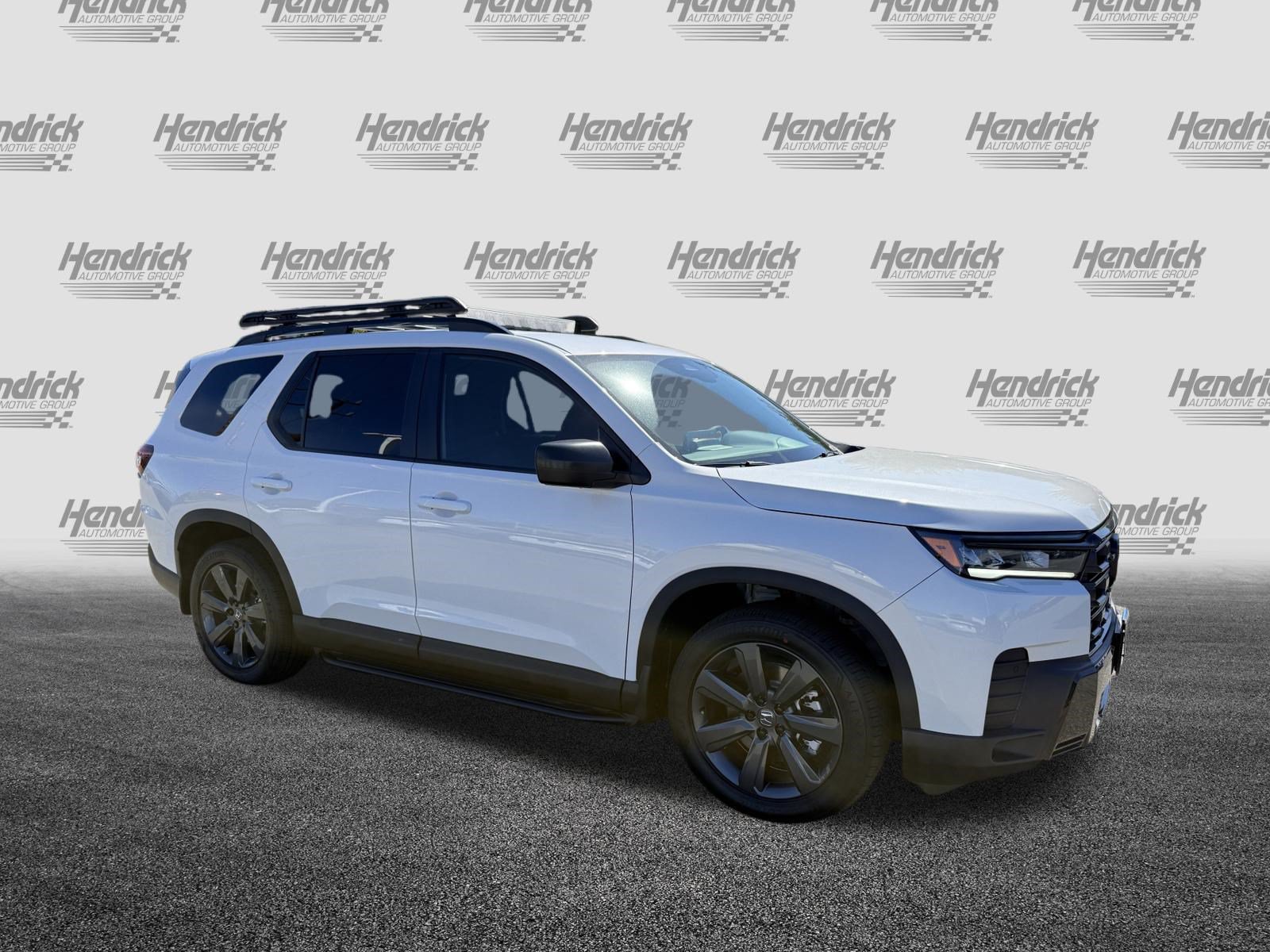 New 2026 Honda Pilot Sport image 2