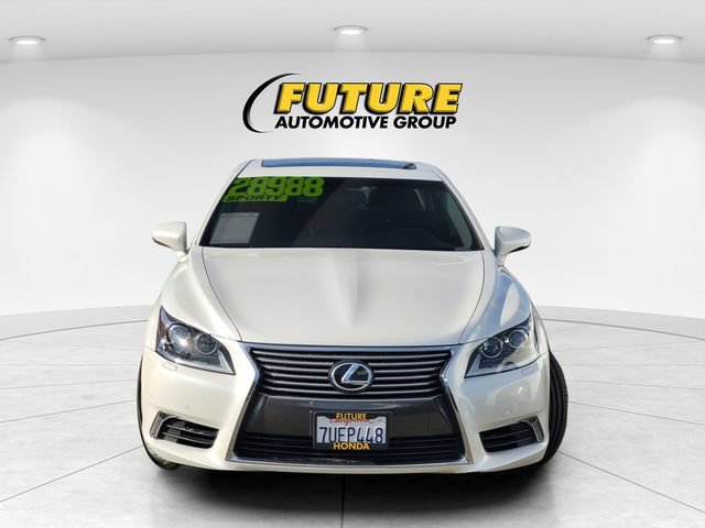 Used 2016 Lexus LS 460 w/ Comfort Package RWD image 2