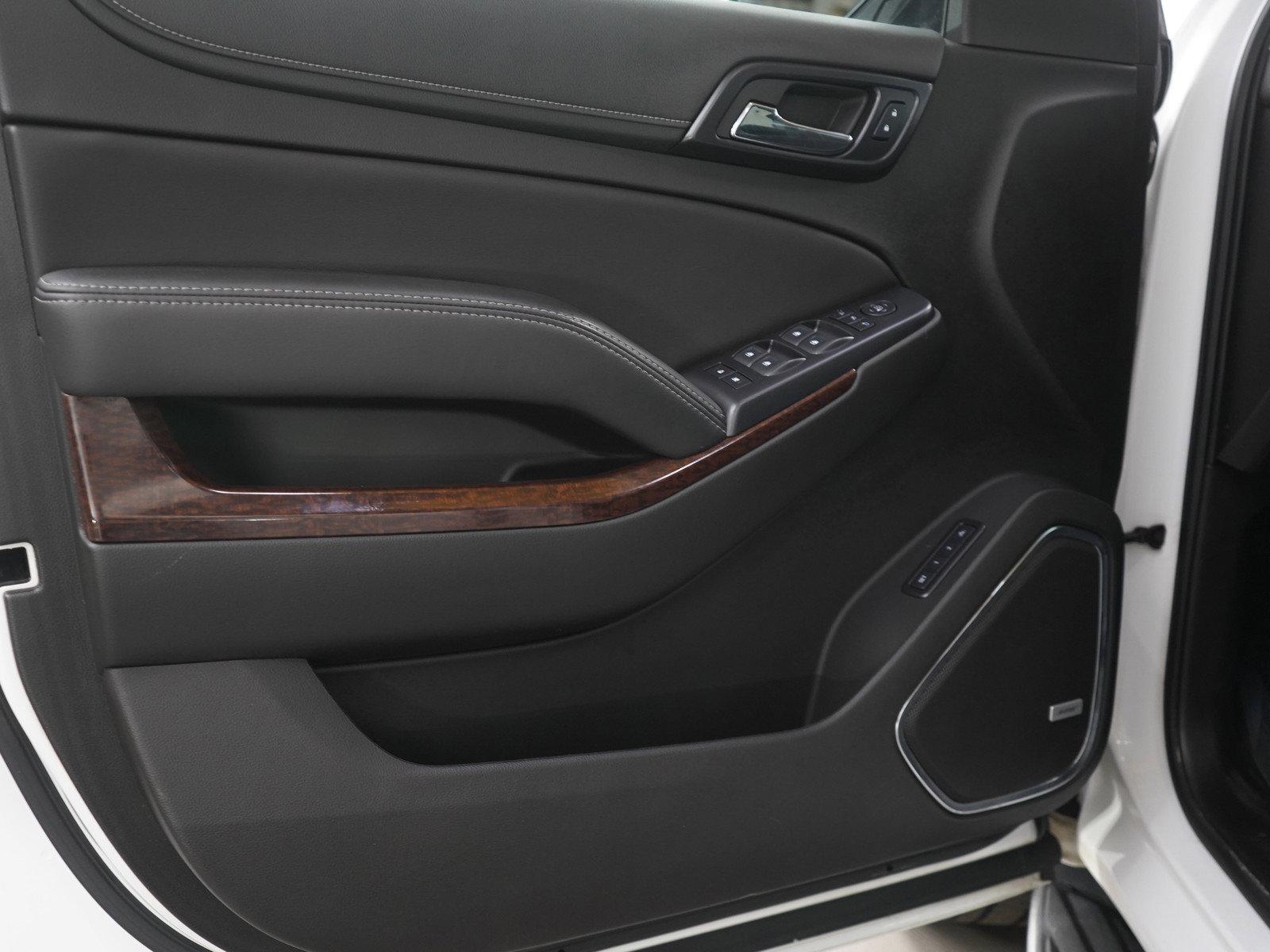 Used 2017 GMC Yukon XL SLT image 20