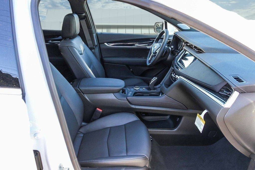 New 2026 Cadillac XT5 Premium Luxury w/ Driver Assist Package image 15