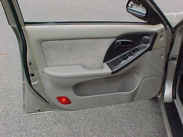 Used 2005 Hyundai Elantra GLS image 20