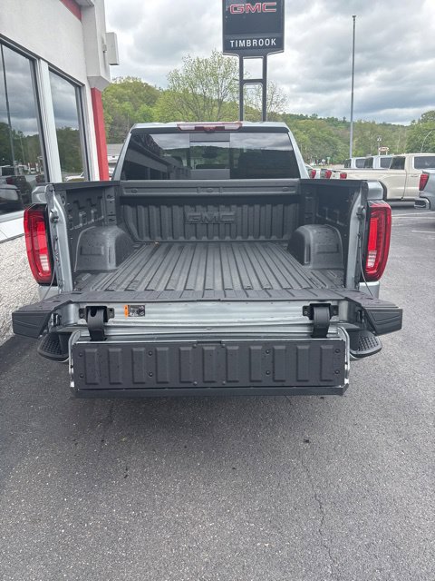 New 2026 GMC Sierra 1500 AT4 w/ Technology Package AWD/4WD image 12