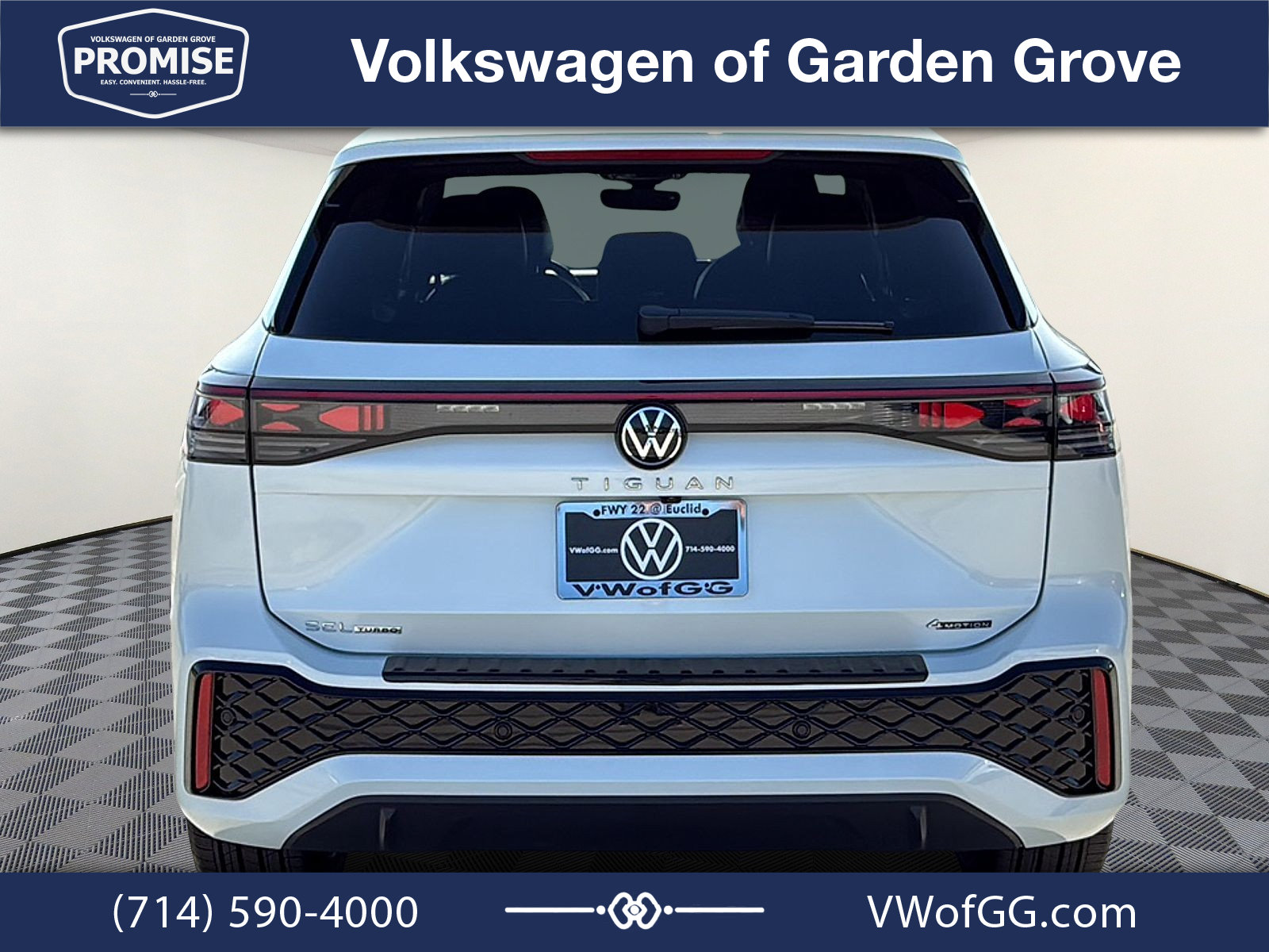 New 2026 Volkswagen Tiguan SEL R-Line AWD/4WD image 7