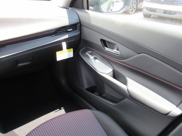 New 2026 Nissan Sentra SR w/ SR All Weather Package FWD image 15