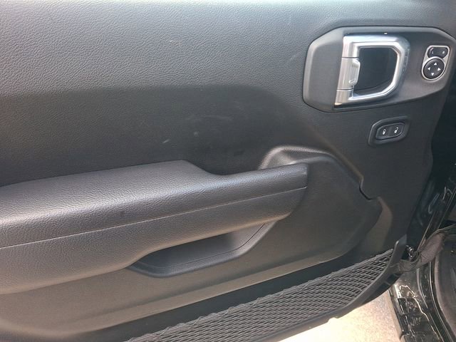 Used 2024 Jeep Wrangler Sport S image 12