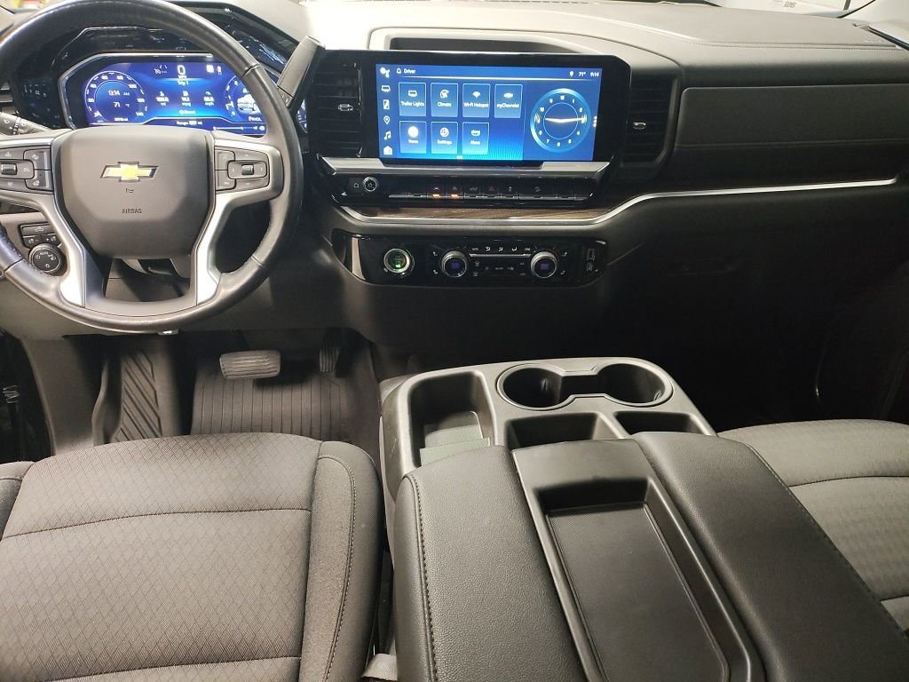 Used 2022 Chevrolet Silverado 1500 LT image 30