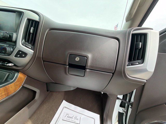 Used 2017 GMC Sierra 2500 SLT w/ Duramax Plus Package AWD/4WD image 46
