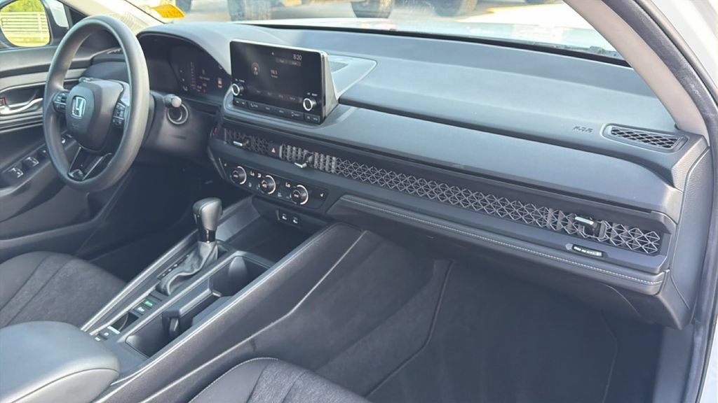 Used 2024 Honda Accord EX image 30