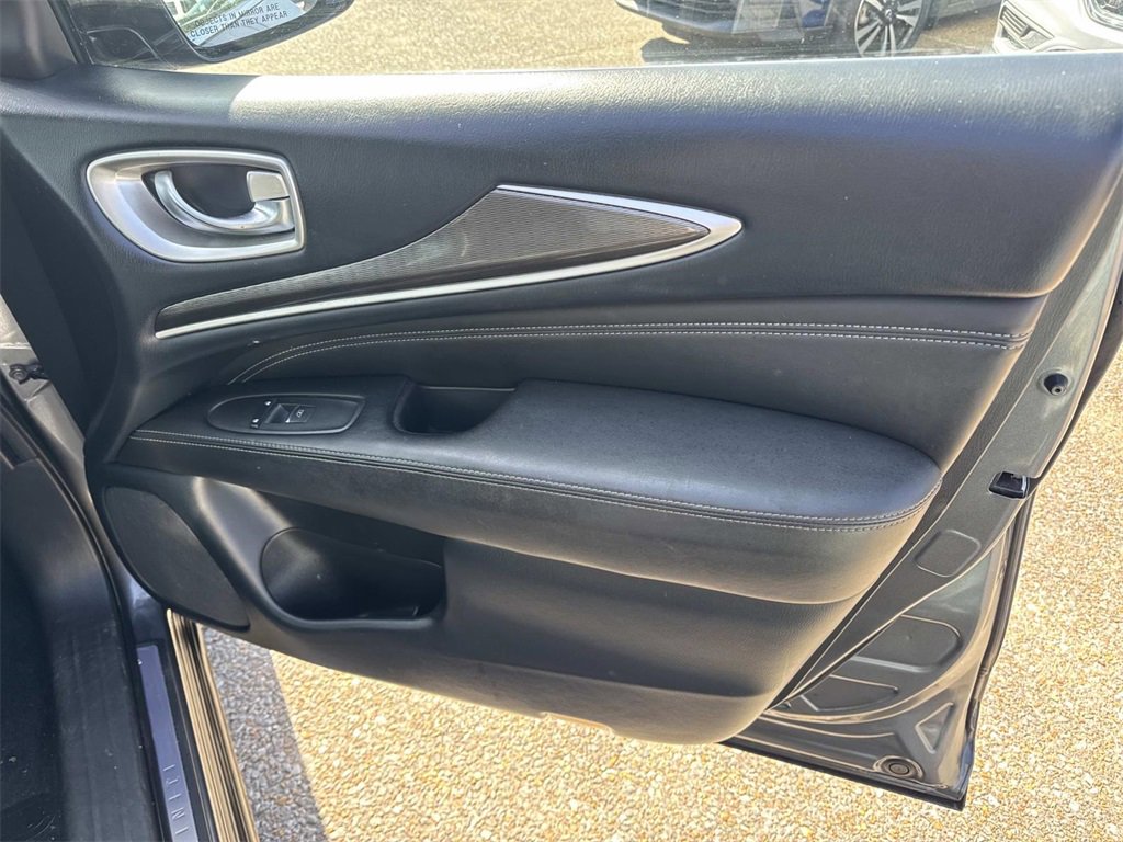 Used 2018 INFINITI QX60 Luxe image 15