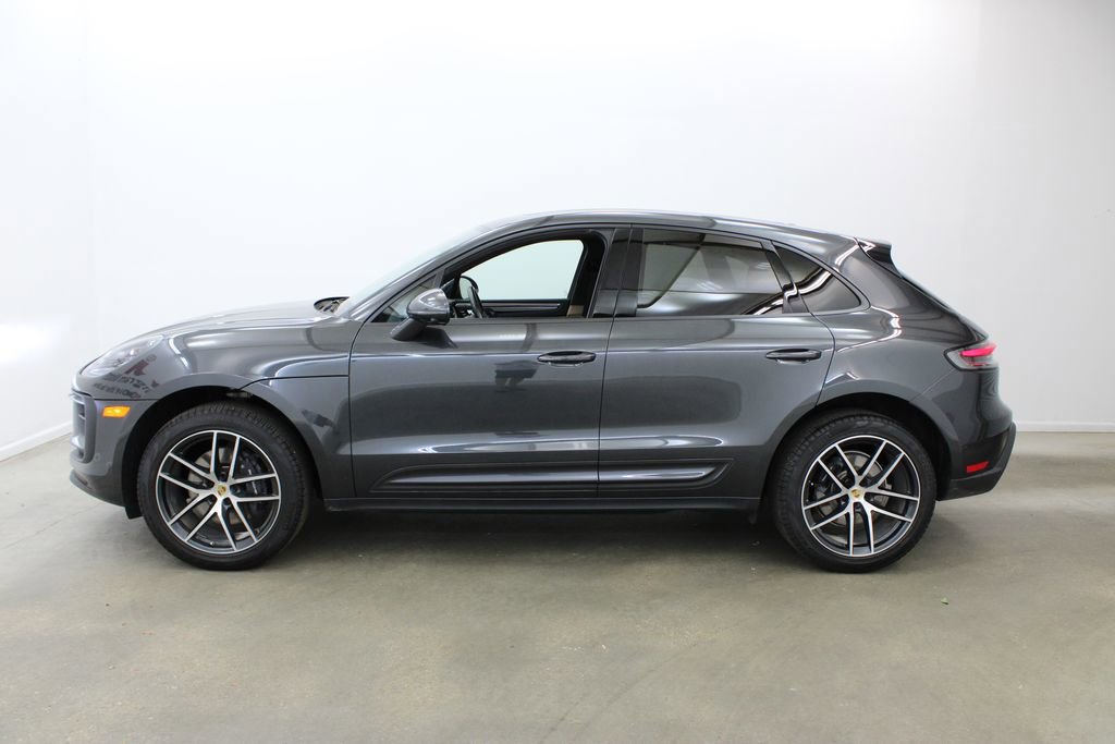 New 2024 Porsche Macan image 2