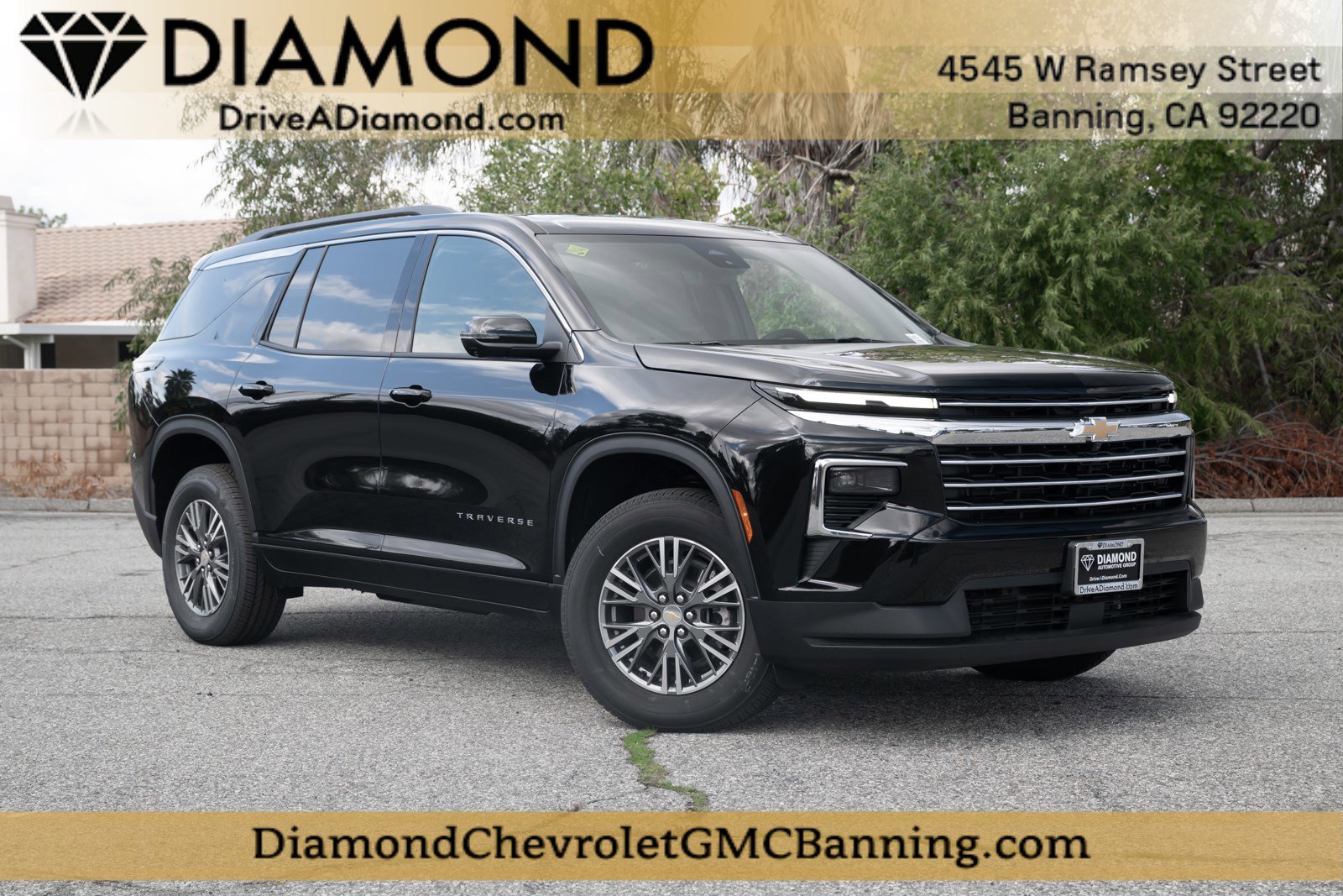 New 2026 Chevrolet Traverse LT w/ Driver Confidence Package image 1